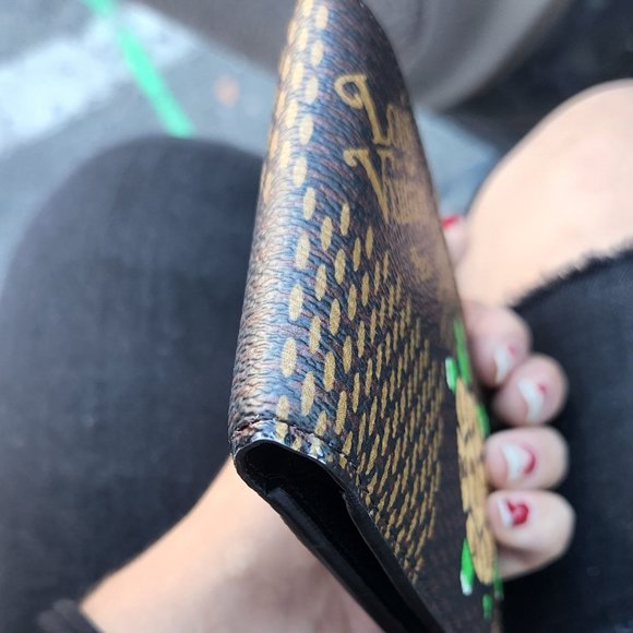 Louis Vuitton 2 X Nigo Limited Edition Wallet - Picture 9 of 9